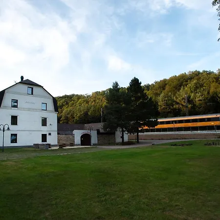 Mitkov 3*